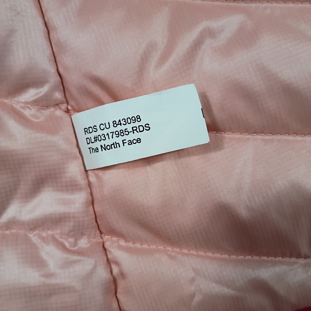 The North Face 550 Puffer Vest Goose Down  Pink Fuscia Full‎ Zip Women's Medium - Picture 10 of 15